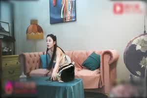 高端外围女探花高启强 约炮十八岁在校兼职学生妹，甜美可爱活泼好动，粉嫩大奶子粉嫩逼各种体位爆操  背景图片