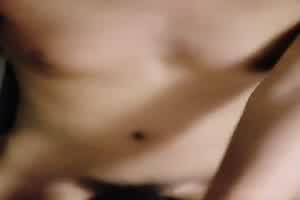 真实情侣做爱私拍  背景图片