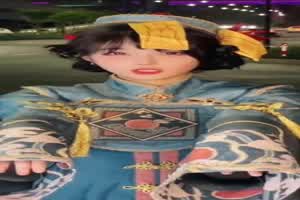 900万抖音可爱网红 认真看好 我只拨放一次  背景图片