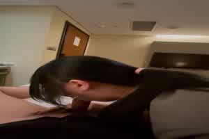 色色学妹限时上车  背景图片