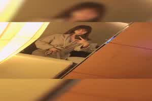 露脸约炮美女白领，超淫荡的反差少妇骚货  背景图片