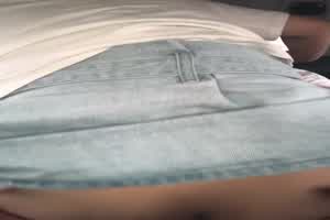 好久没有车震了，先摸摸  背景图片