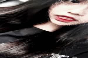 00后女友骚闺蜜性欲旺狂骑吸肉棒  背景图片