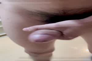 AMAM 巨乳骚货的奶子上都是满满精液  背景图片