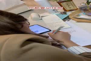 真实pua大神第八弹用猫咪，学习等借口骗多位女孩拍视频，还有东北姐姐，叫的很出戏，附聊天14分正片  背景图片