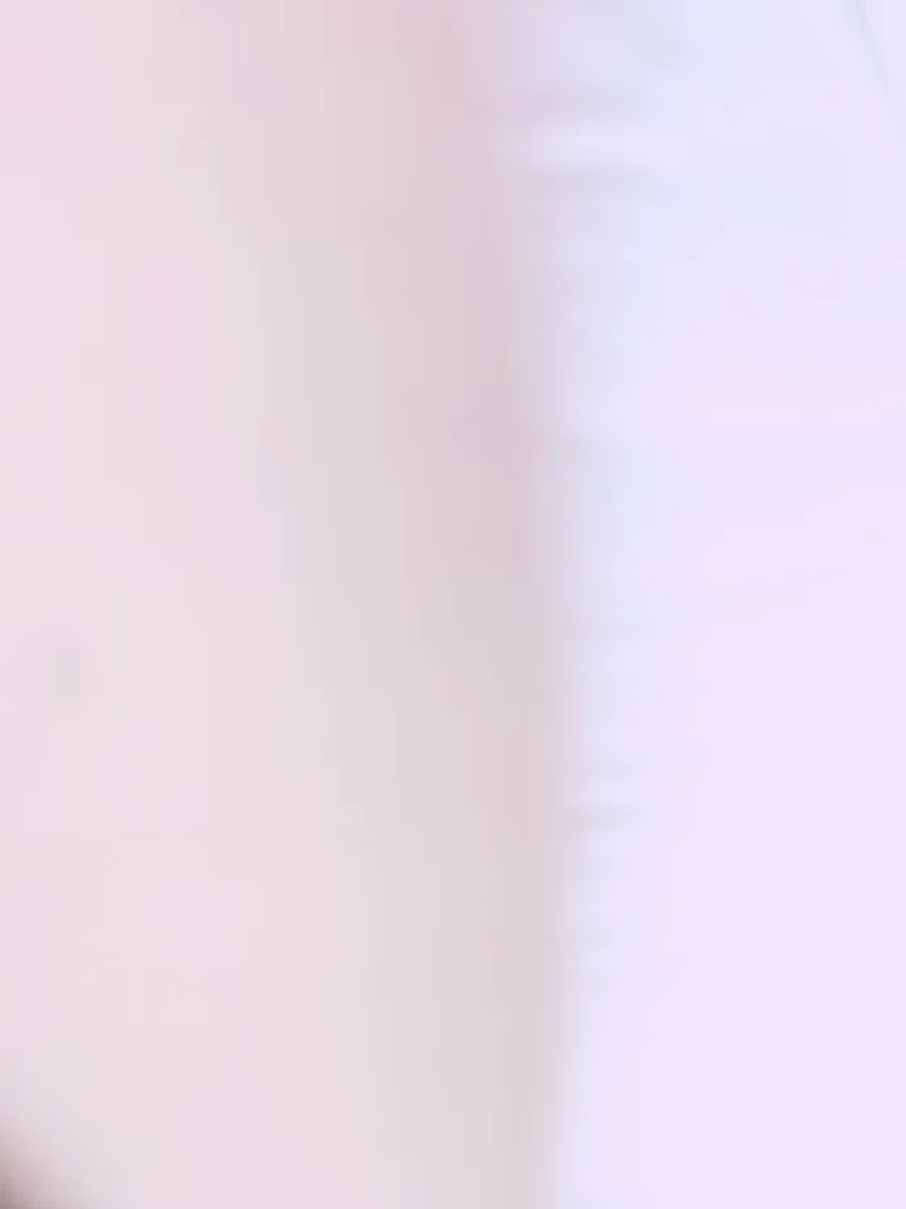  透明衬衫 的剧照5