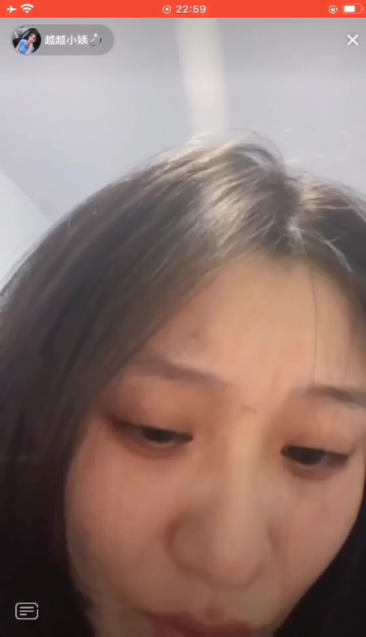  抖音快手露脸走光-颜值美女 的剧照1