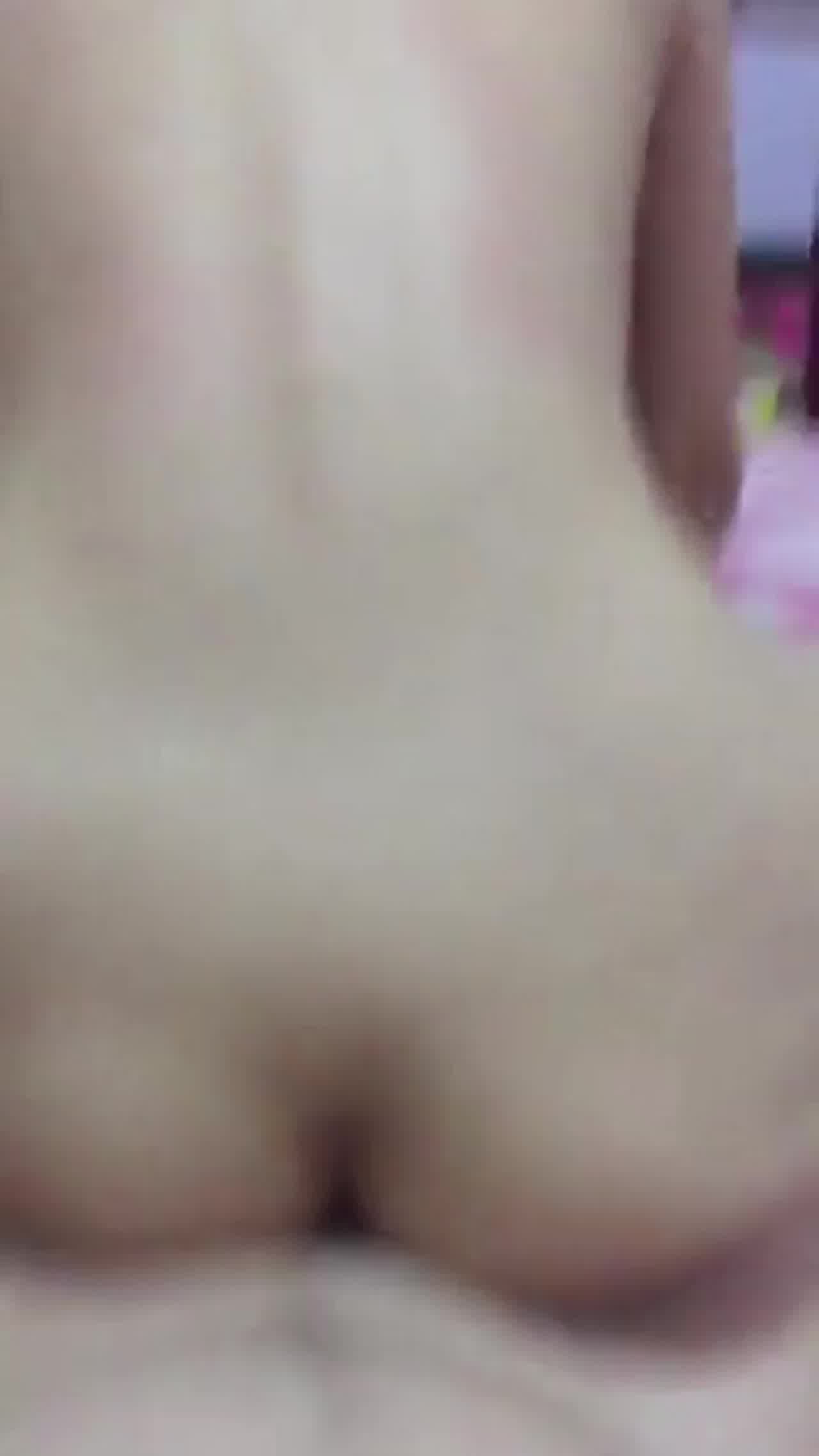  ❤️√ 真实夫妻自拍，家中性爱自拍女上位疯狂榨精‘请你要天天这样惩罚我’淫荡对白，满脸荡漾！ 的剧照5