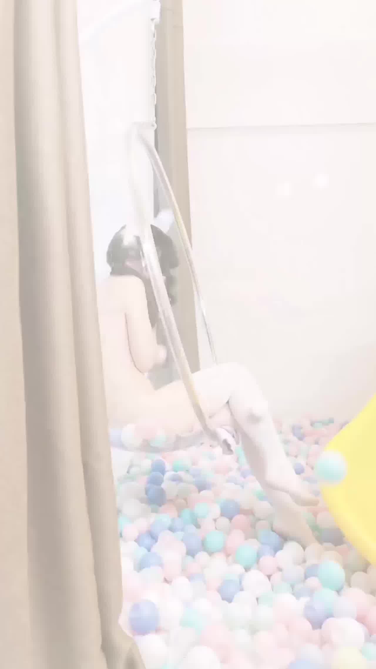  猫小吉 广大网友福利来啰～秘密花园写真照 的剧照9