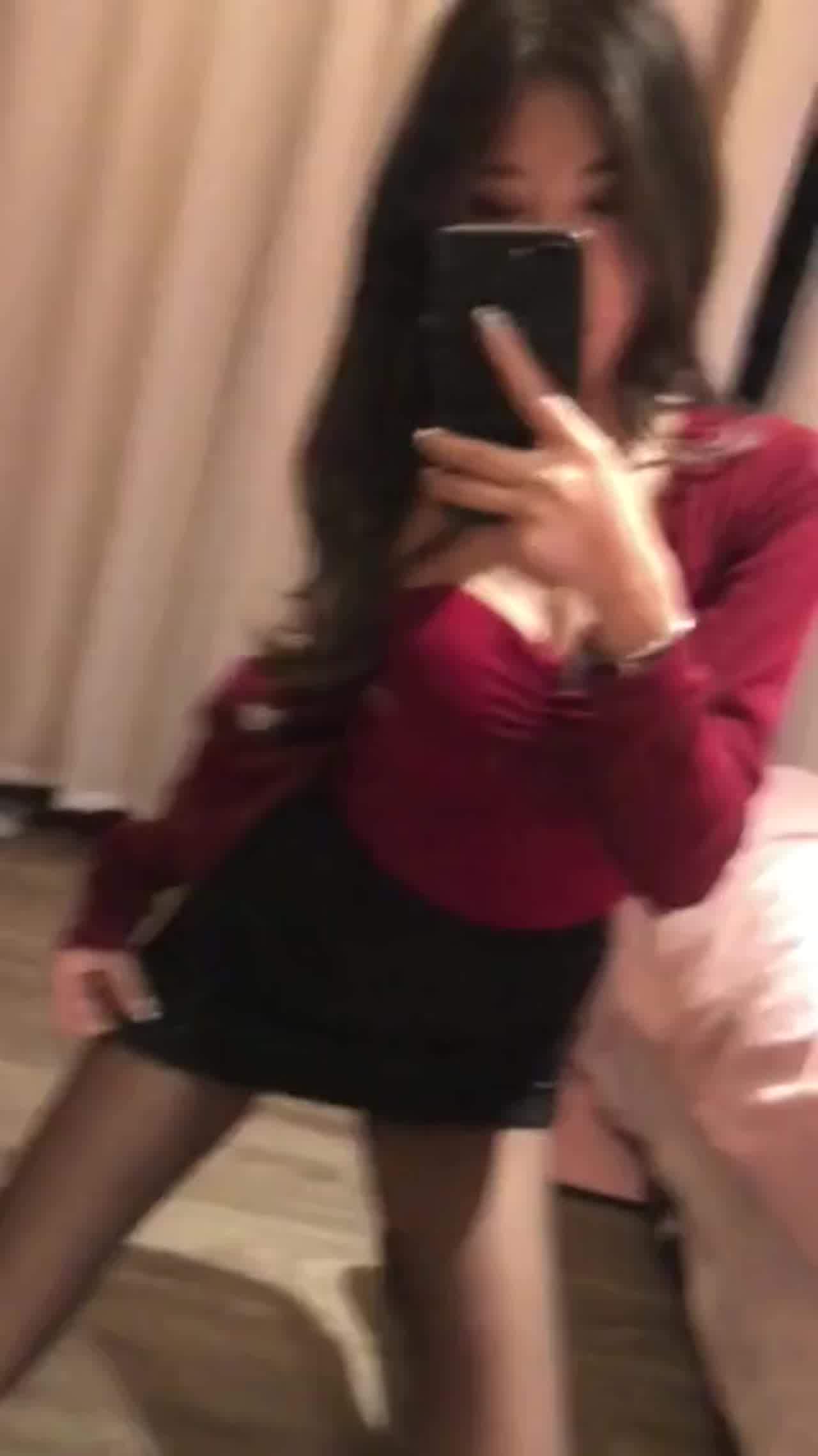  极品爆乳女神超性感黑丝挑逗私房自拍喷血诱惑 的剧照10