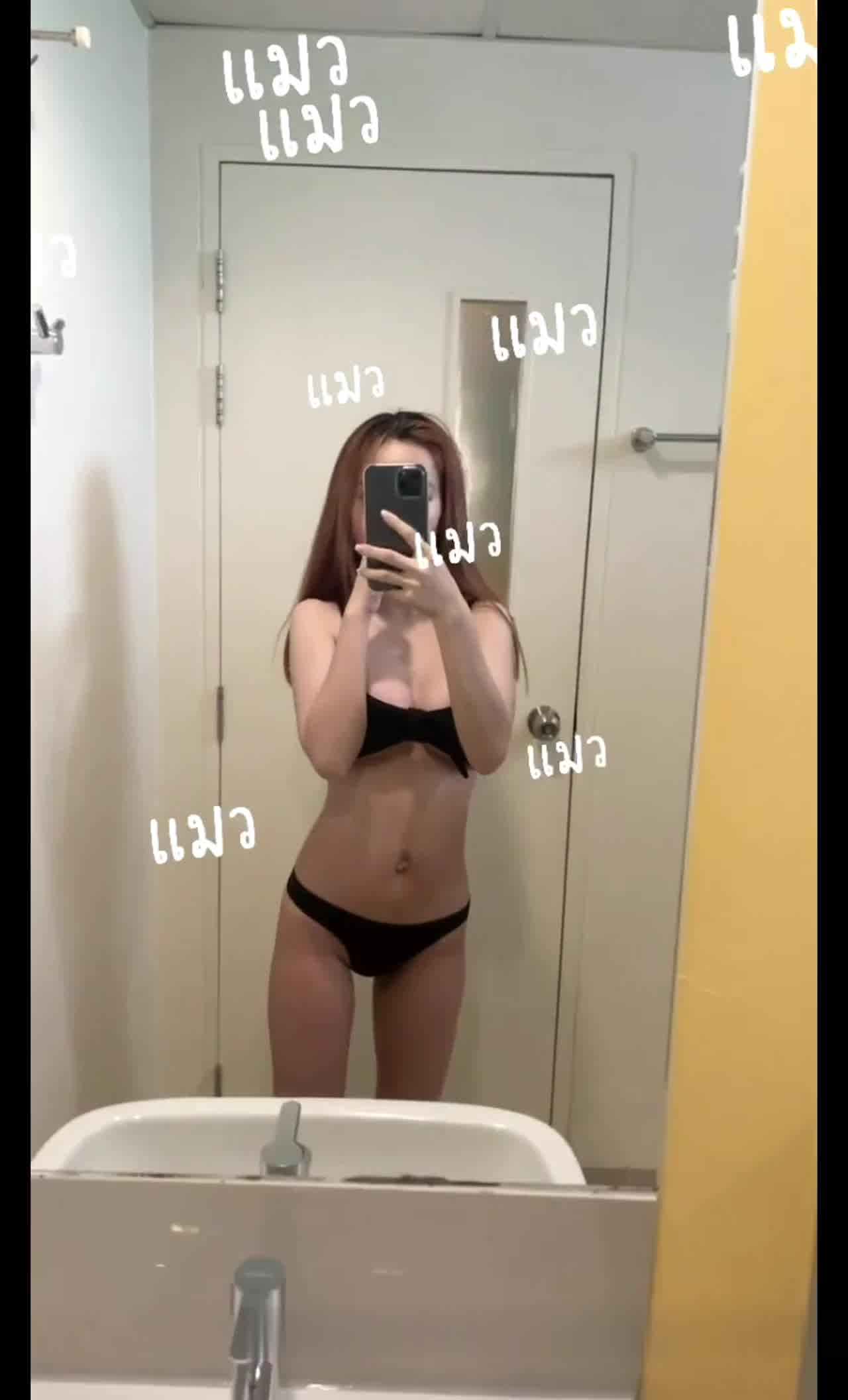  高质量颜值配上大大的巨乳难道不骚吗 的剧照9