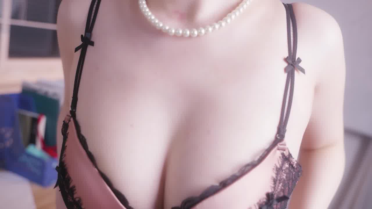  雪晴Astra - 年纪不大的上司姐姐 的剧照9