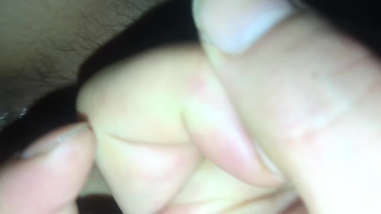  有手势，求通过 的剧照10