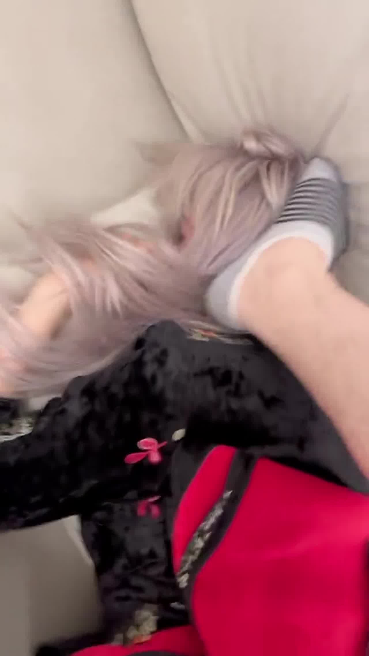  刺青符文女孩美极了，拿肉棒打脸后直接插入！ 的剧照7