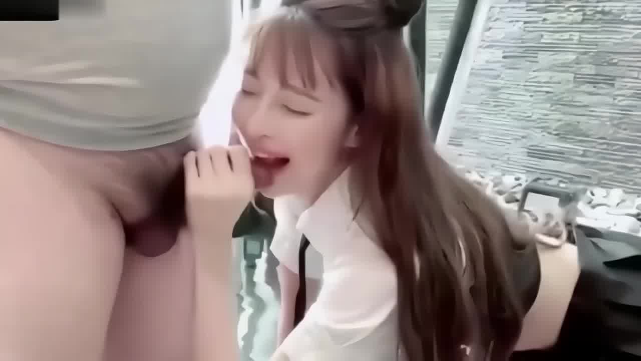  淫贱母狗沉迷吃鸡巴，骑乘自我发挥享受高潮 的剧照3