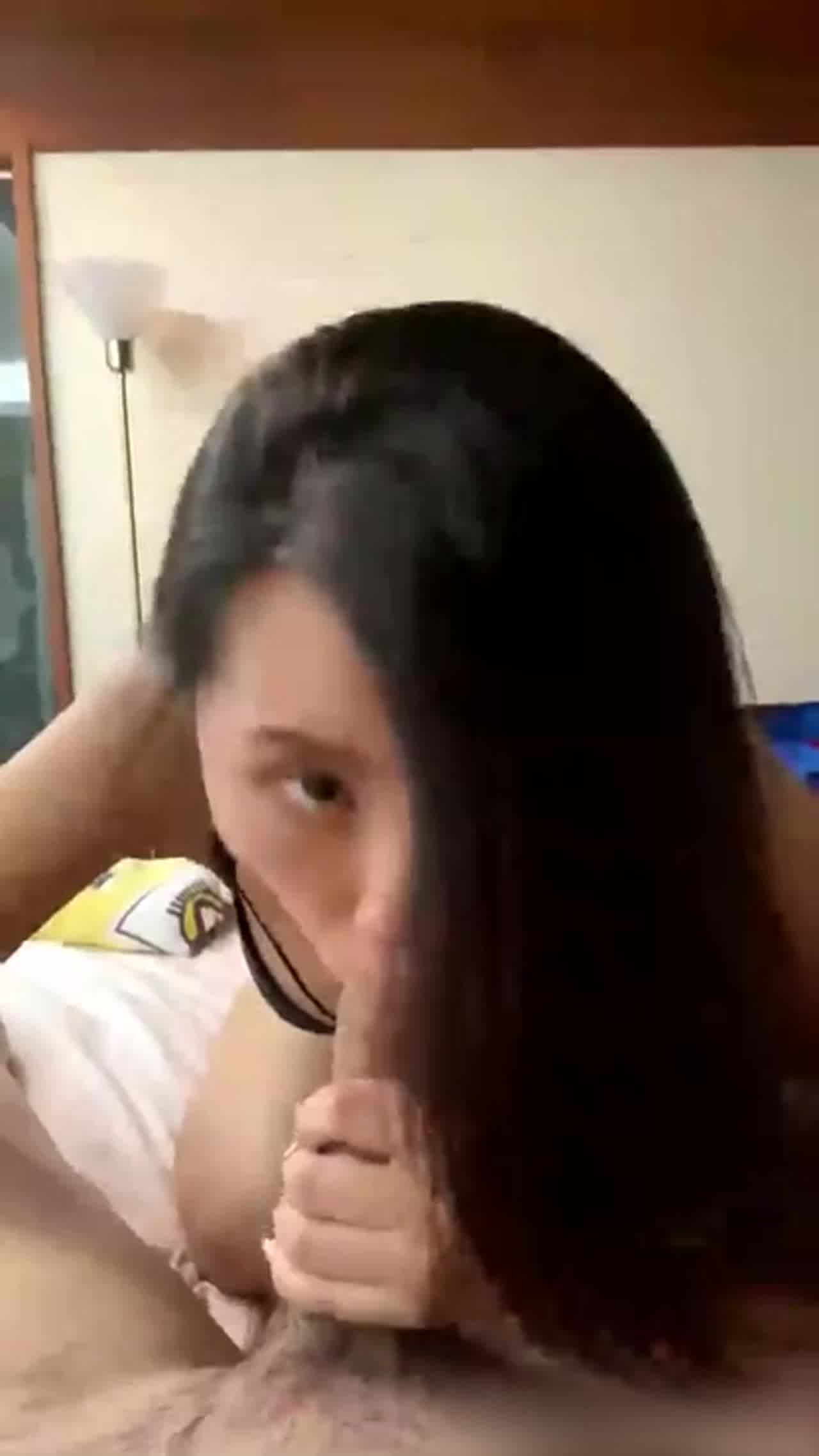  宝岛大种马『信义赵X廷』啪啪极品天菜乳环妹私拍 的剧照2