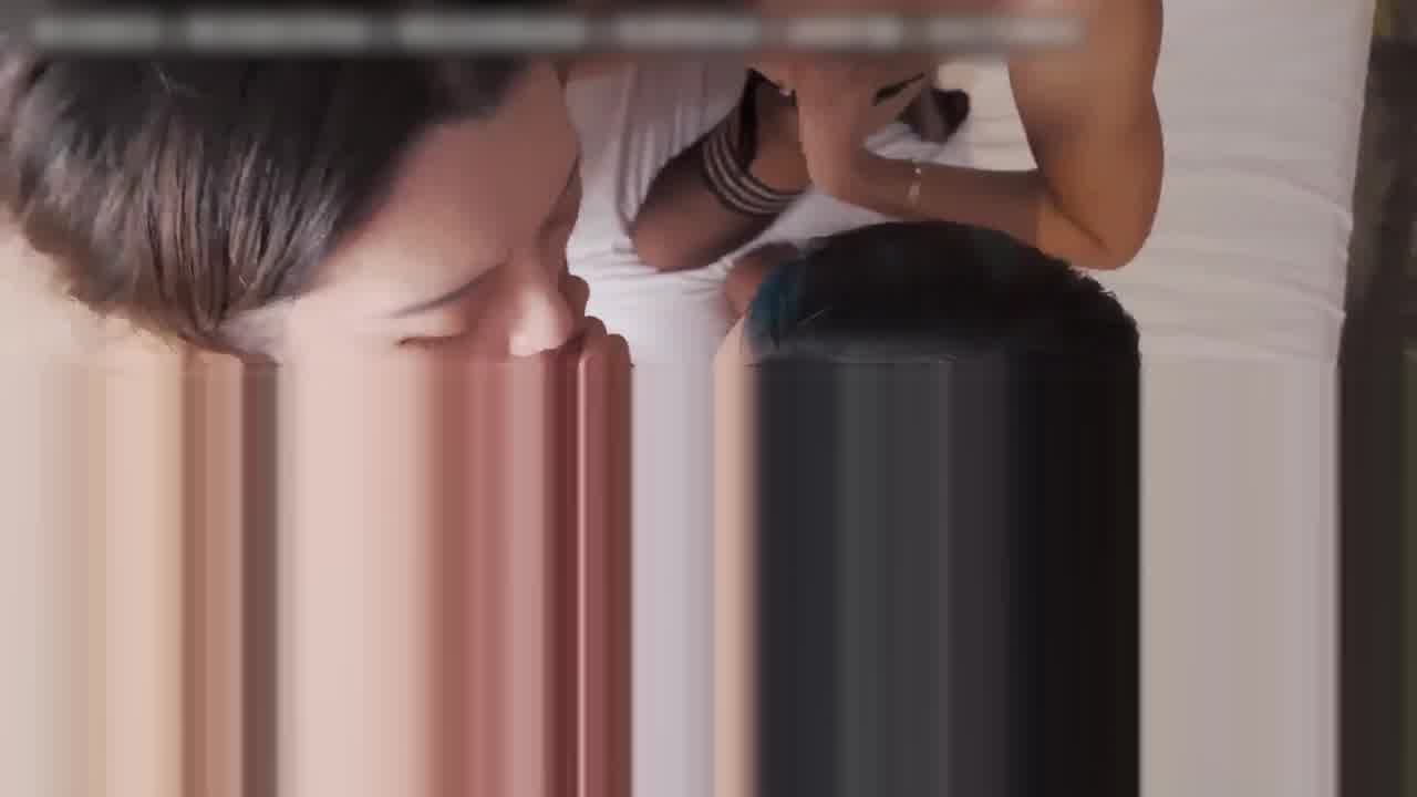  网红反差美少女【魏乔安】口交疯狂，一直梦想着在床上，有四张火热的嘴口交 的剧照4