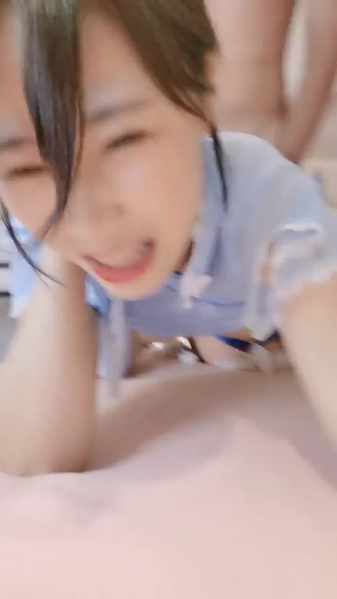  【小编推荐】气质超棒顶级女神被肛交到手机快拿不住！ 的剧照8