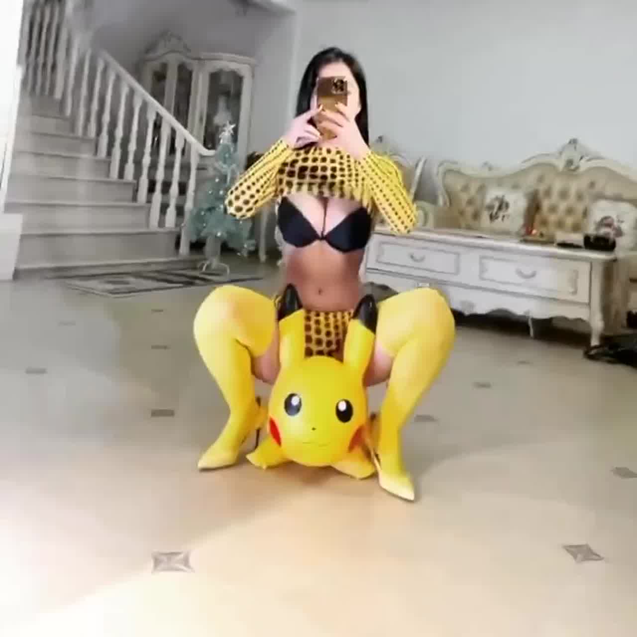  所以我说 皮卡超到底做错什么 的剧照4