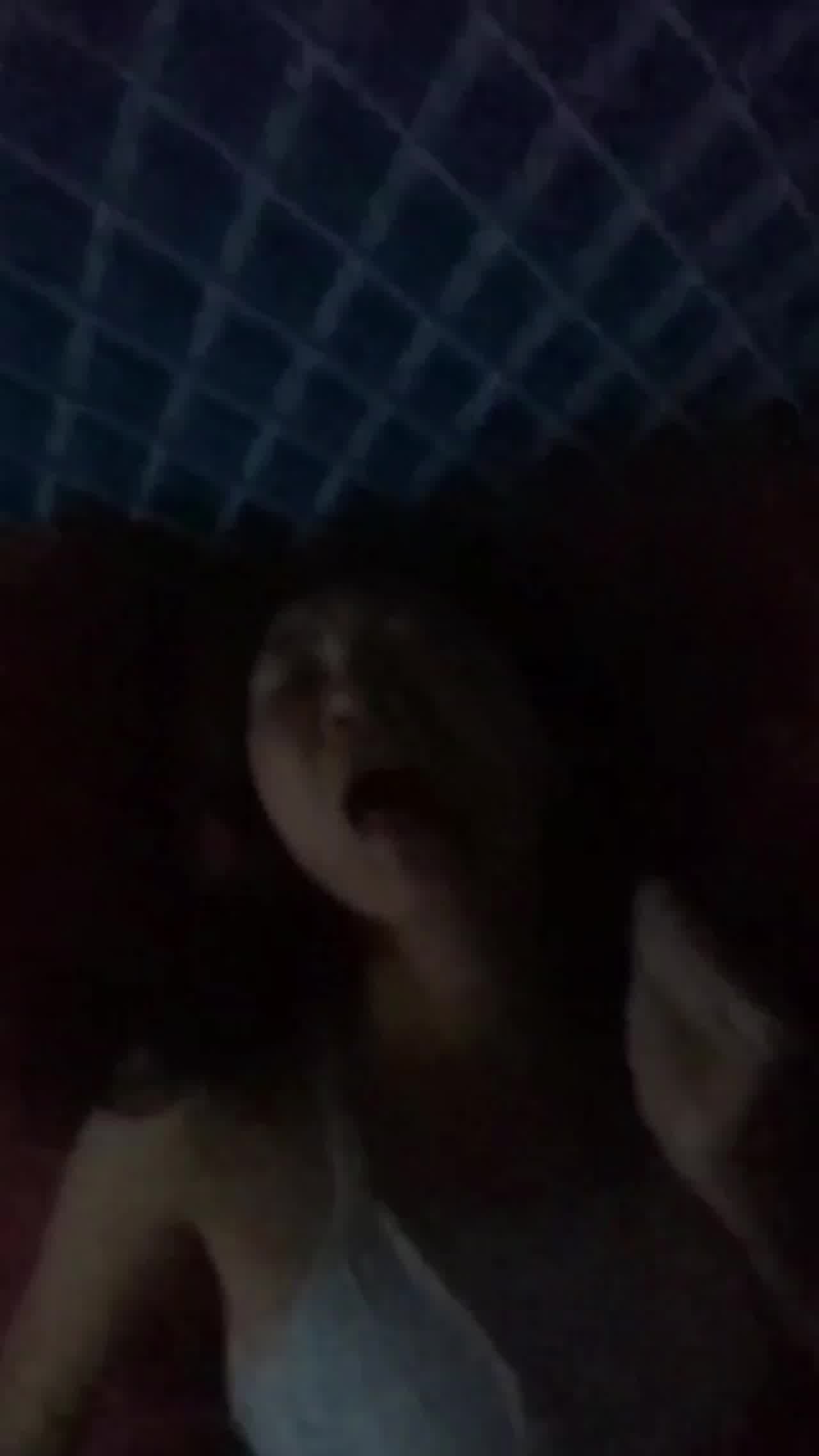  可爱反差女友酒店约炮每次都能带来不一样的感觉 的剧照6