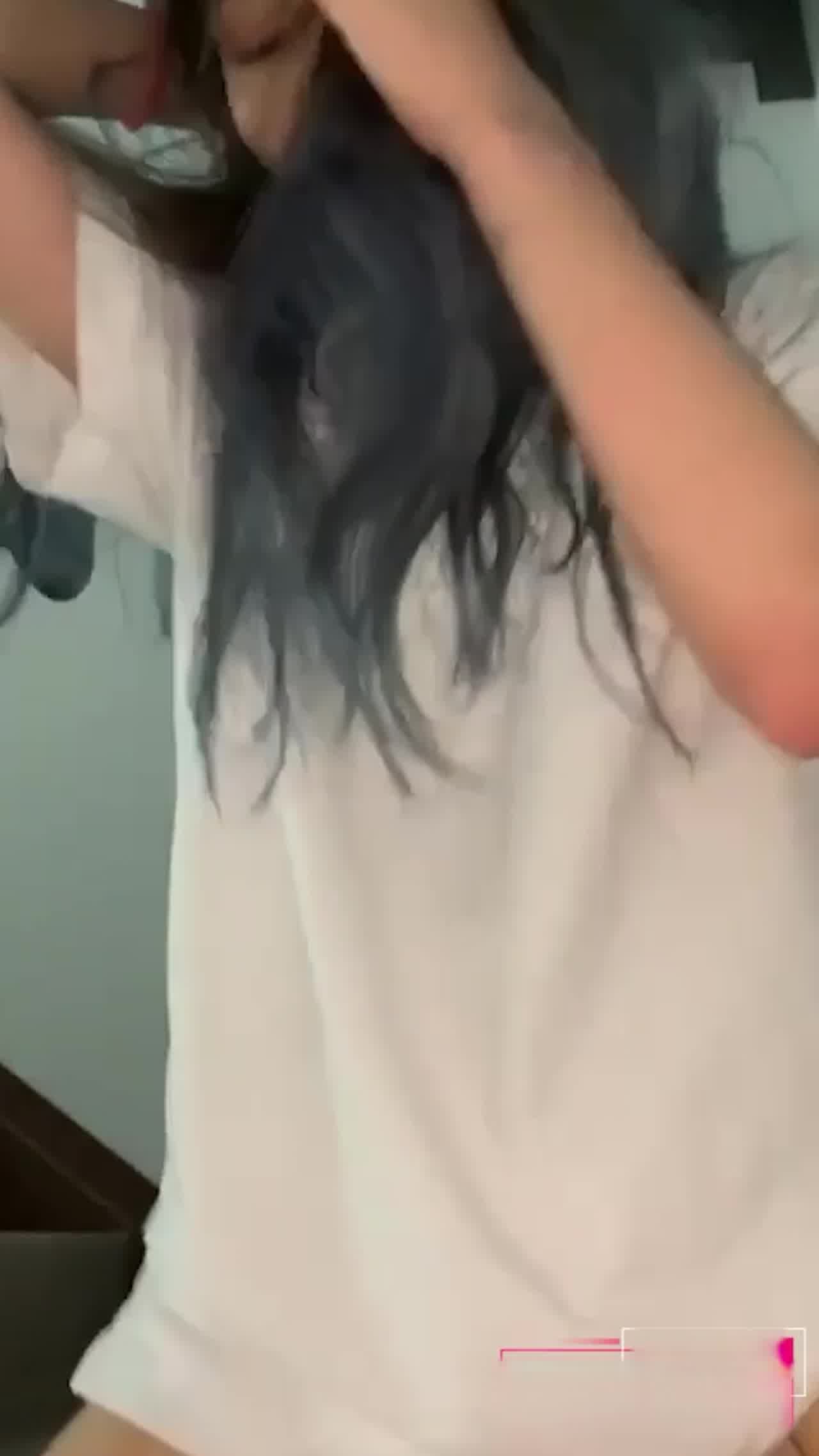  孙湘棋在巴黎留学期间有一条独特的生财之道 被操逼 的剧照2