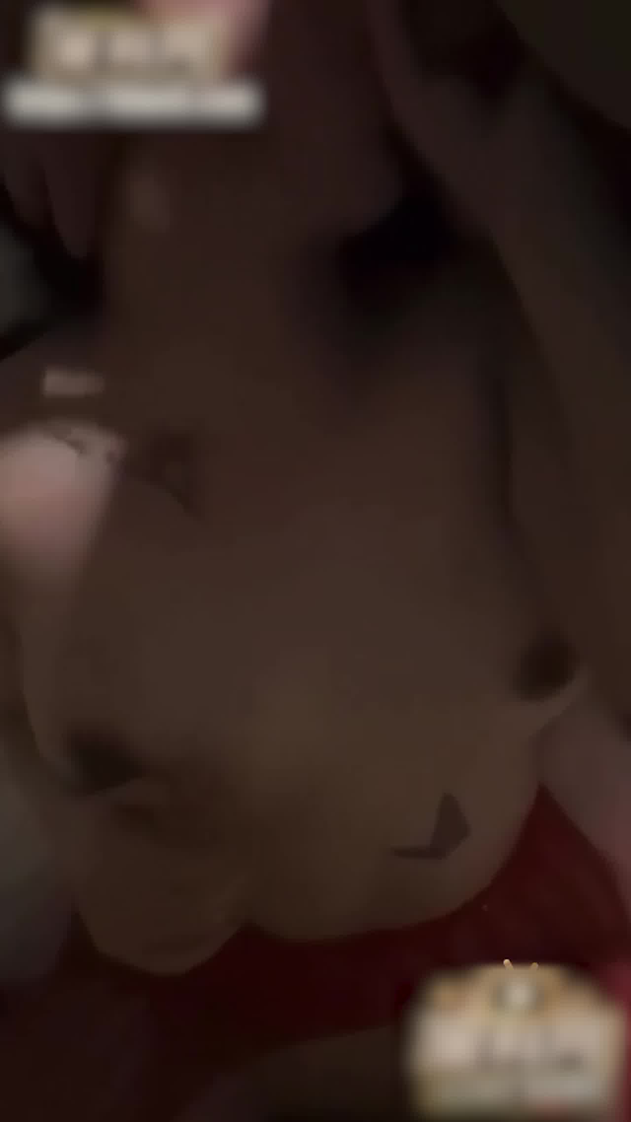  抖音百万粉丝网红 教母eliy 3p不雅视频流出 各种制服完美驾驭 双洞齐开 尽显母狗姿态 的剧照1