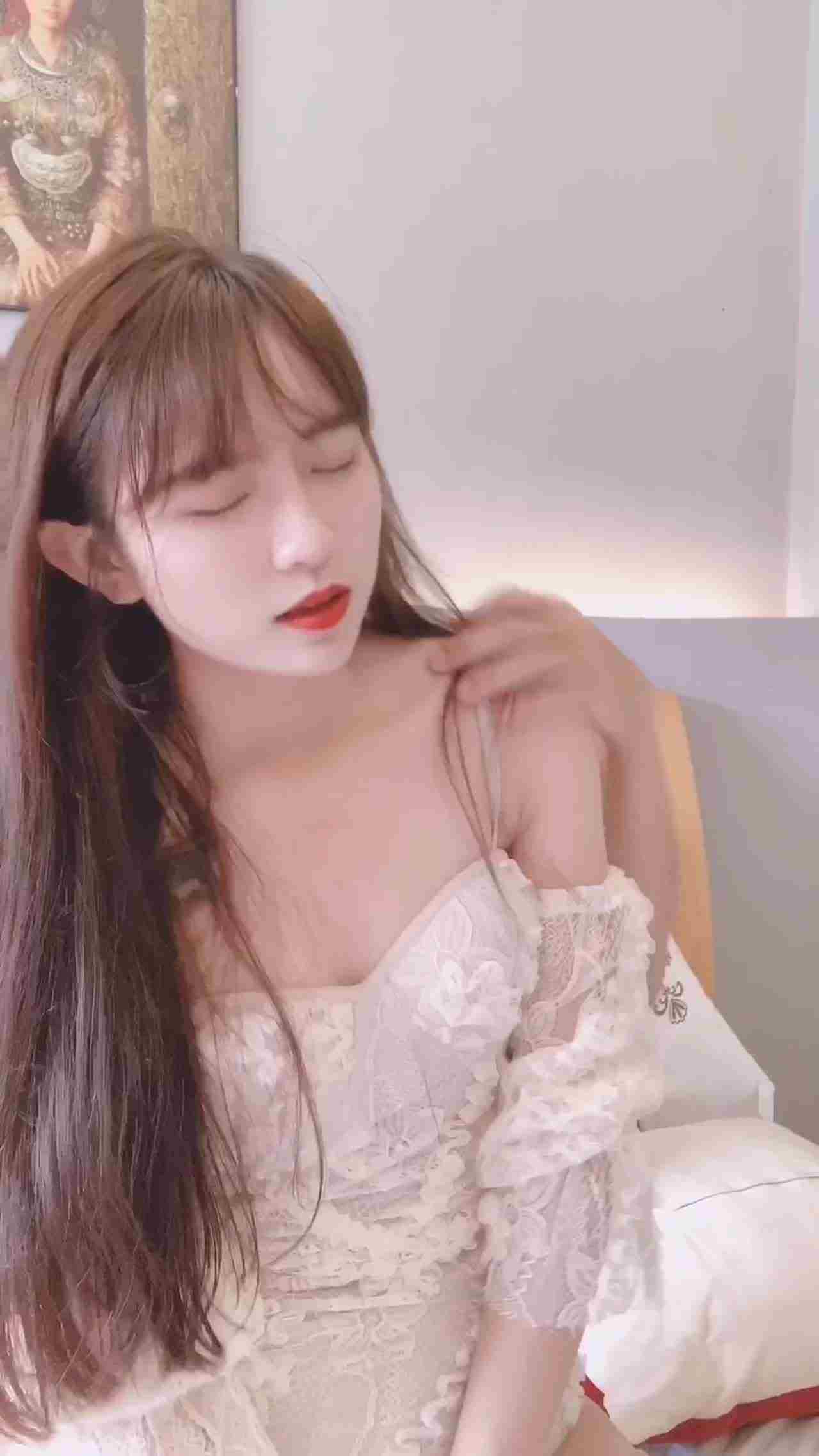  全网绝美女神 不见星空 每个性爱画面绝了 的剧照7