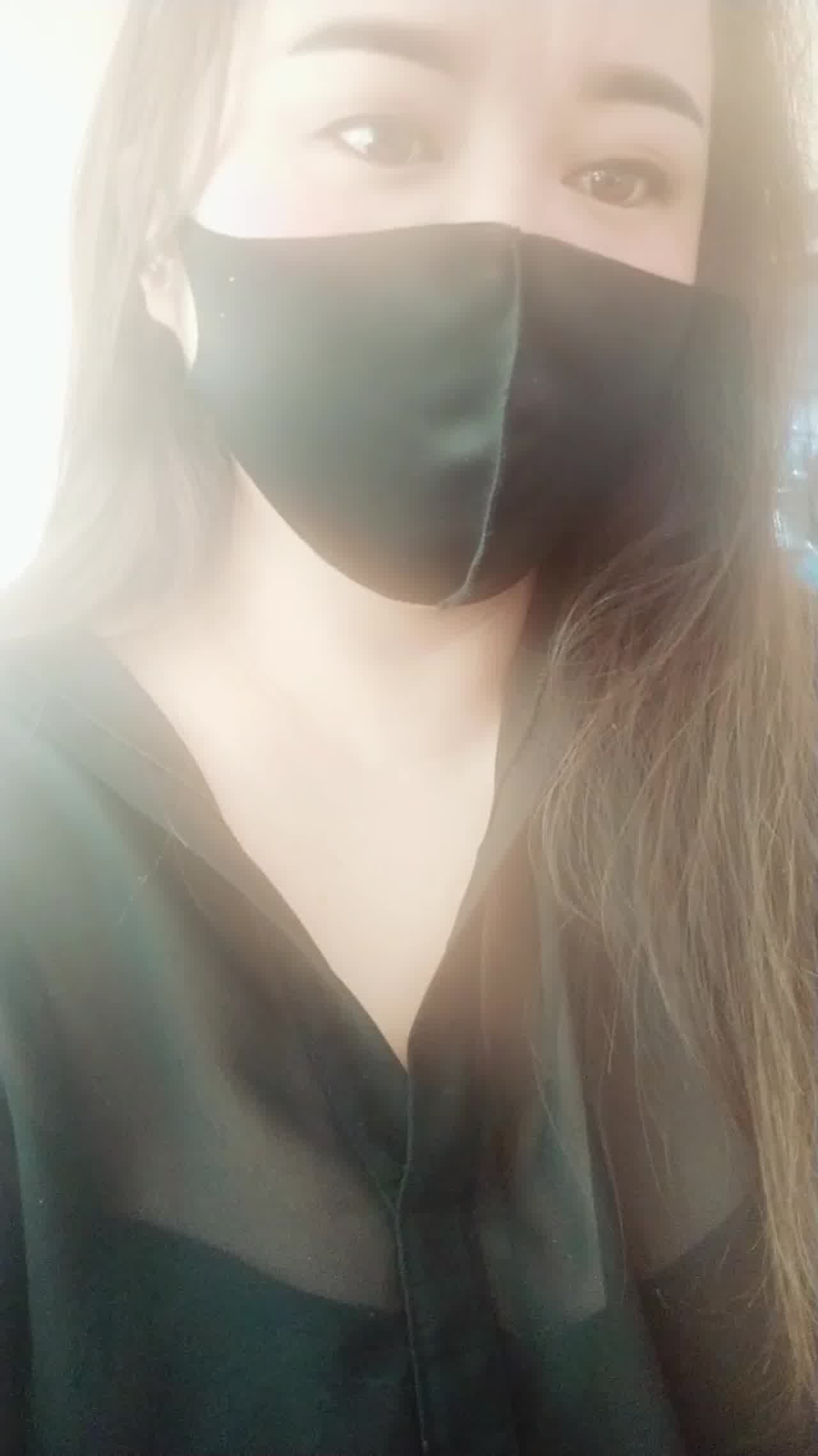  我是42D的多多妹妹，终于跟大家见面了，请大家多多支持 ！不要问我约不约，试试你就知道了 ！ 的剧照2