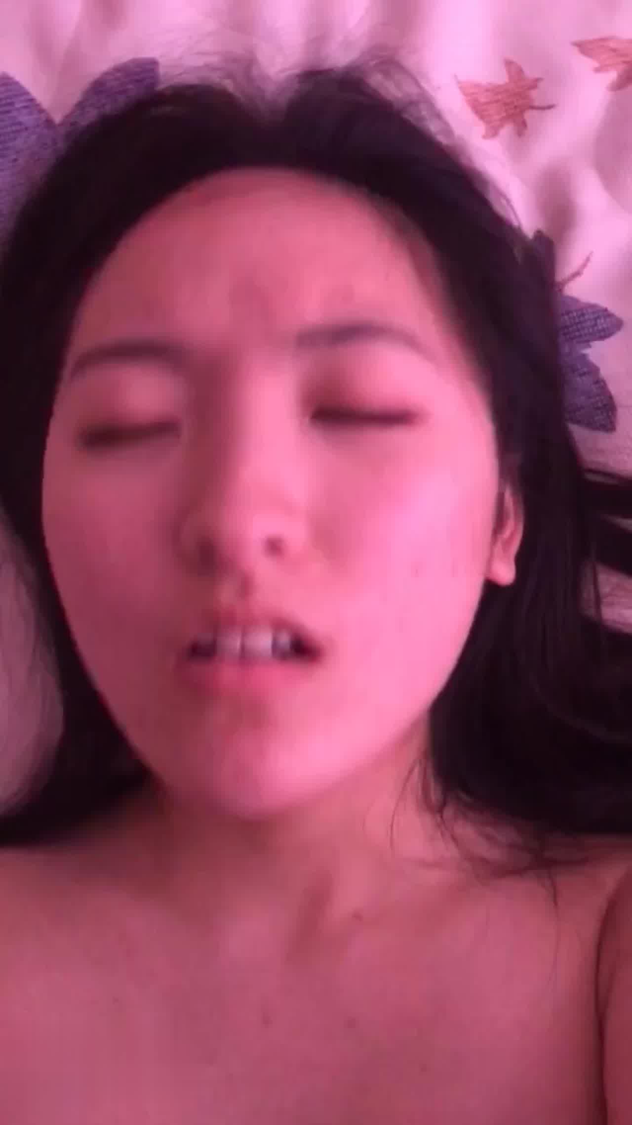  爆操小女友 的剧照4