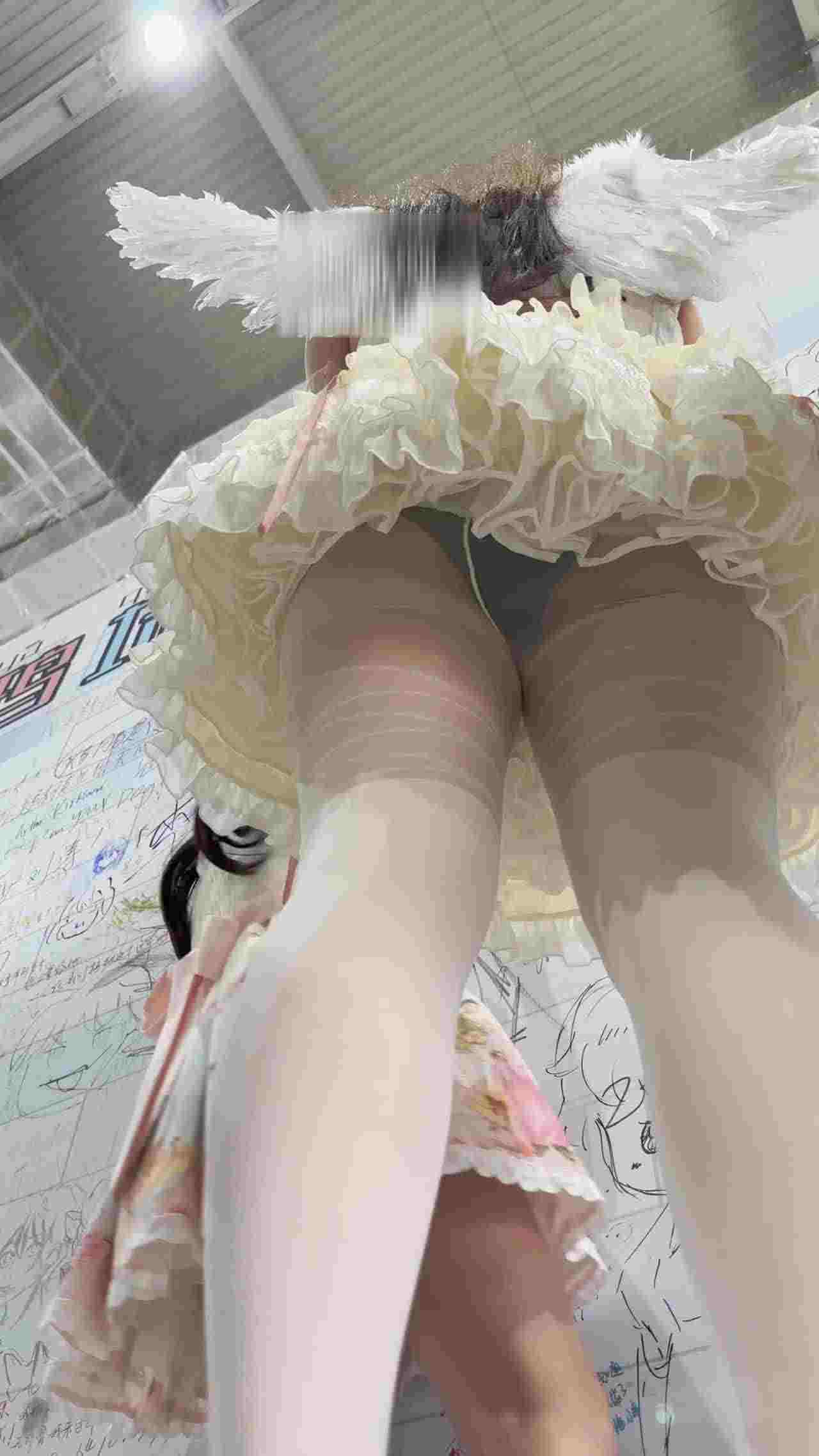  白衣天使裙下有小可爱 的剧照7